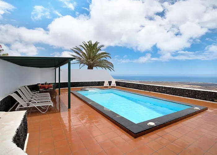 La Vega De Lanzarote 3 *